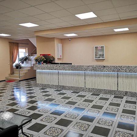 Отель Визит Pogreby  Zewnętrze zdjęcie
