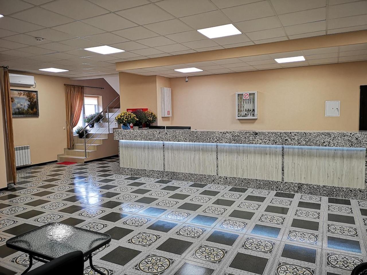 Отель Визит Pogreby  Zewnętrze zdjęcie